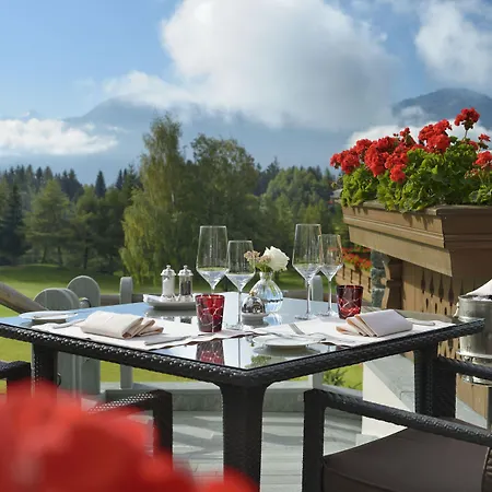 ホテル グアルダ ゴルフ ＆ レジデンシズ 5*