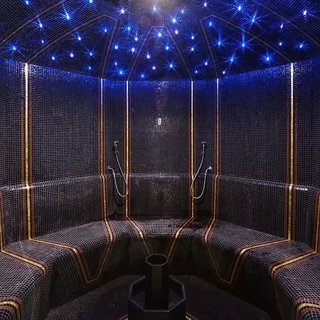 ホテル グアルダ ゴルフ ＆ レジデンシズ クラン